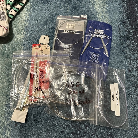 Knitting Lot - Project Bag, Double Point, and Circular Needles - Picture 4 of 5